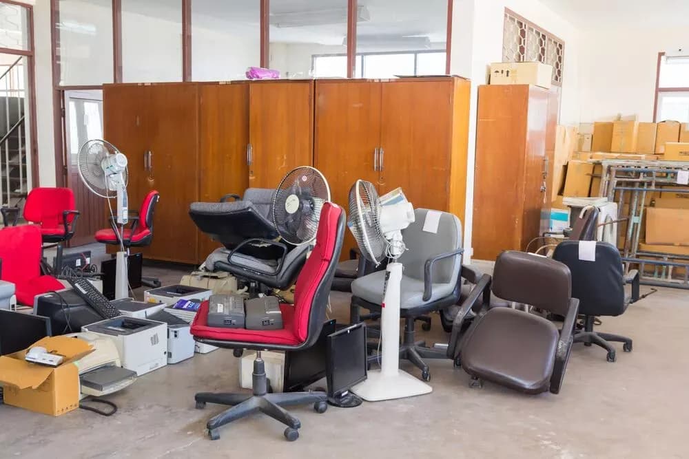 Commercial & Retail Fixture Stripping